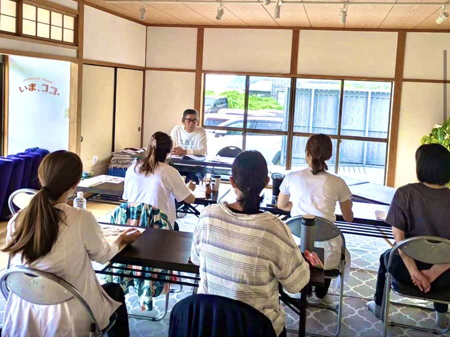 少人数で進む尿もれ対策の講習会